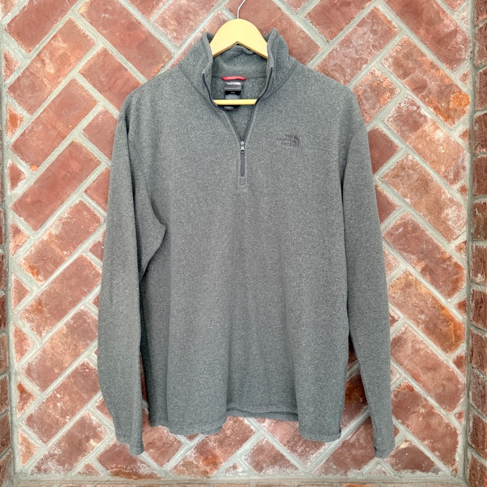 The North Face Fleece Pullover Mens Medium Gray TKA 100 Quarter Zip Sweatshirt